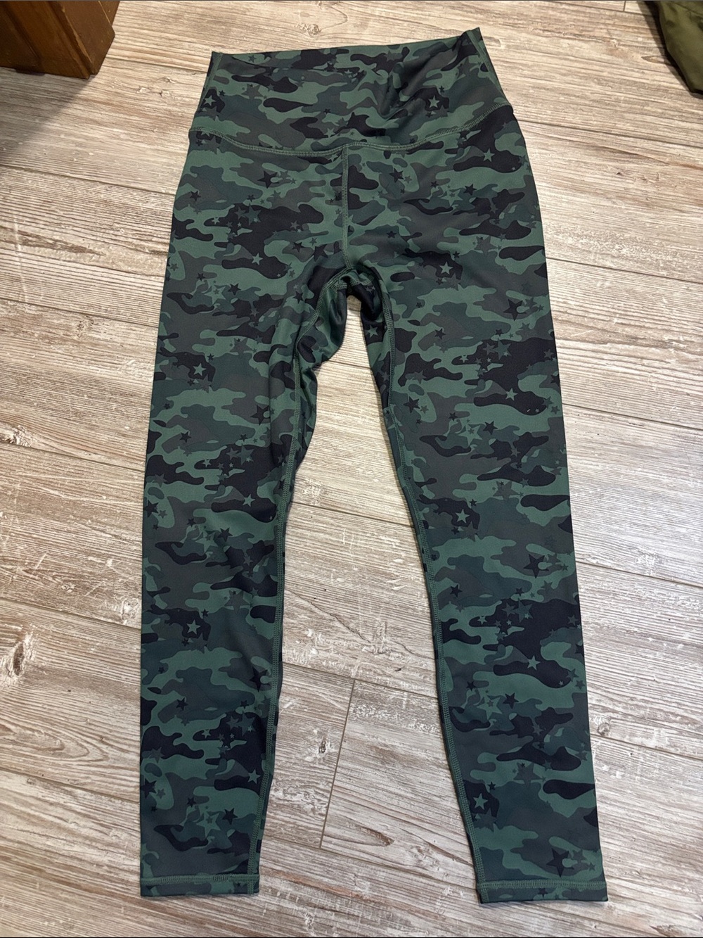 Fabletics PowerHold Green Cropped Camo Leggings